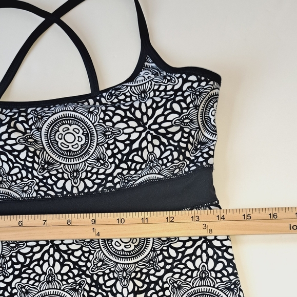 Lola Athleisure Dress Women's Small Shelf Bra Black White Print Fit and Flare - Picture 13 of 15
